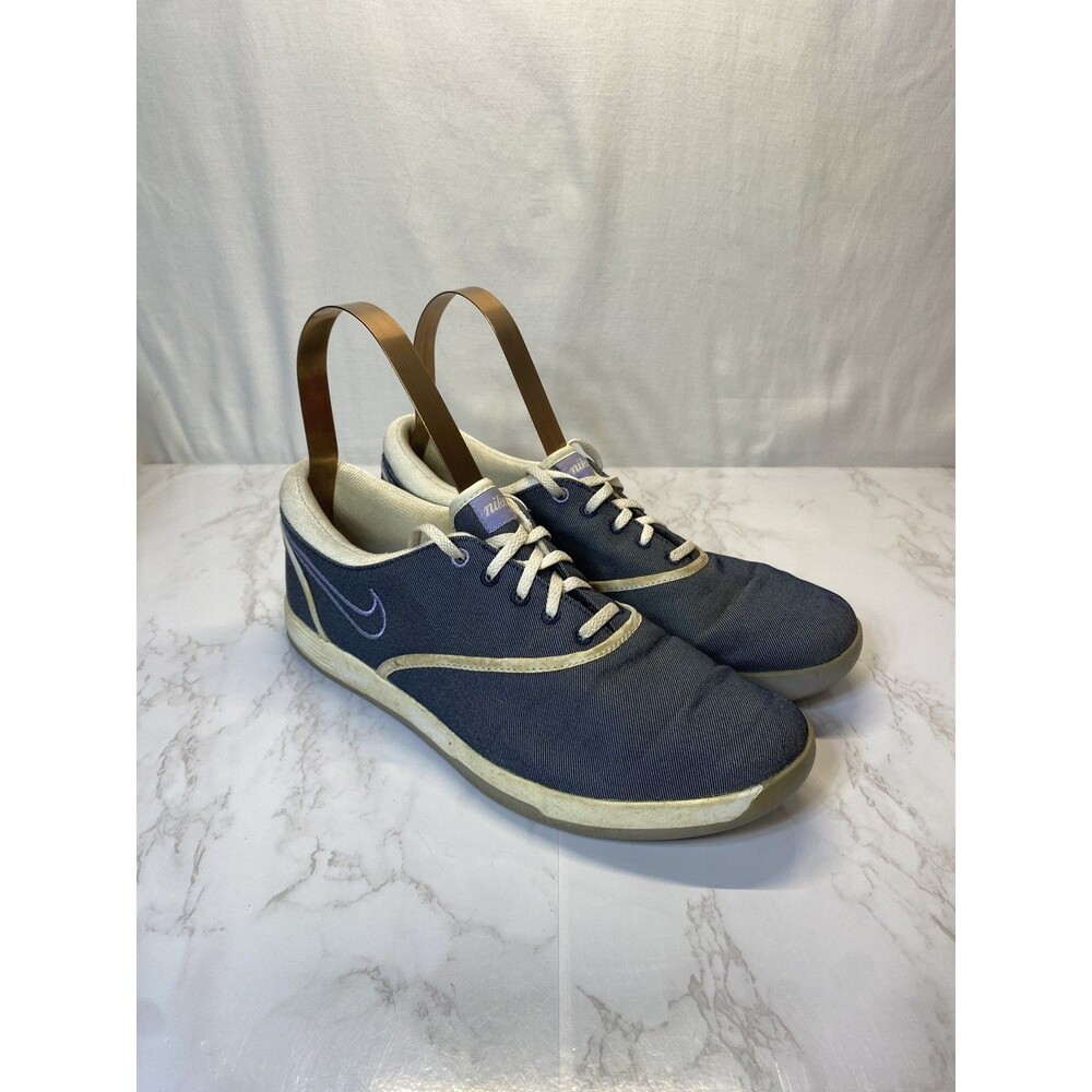 Nike "Lunarlon" Blue and White Lightweight Spikeless Golf Shoes. Women's 9.5